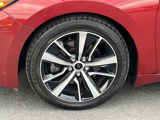 Used 2023 Nissan Maxima SL image 11