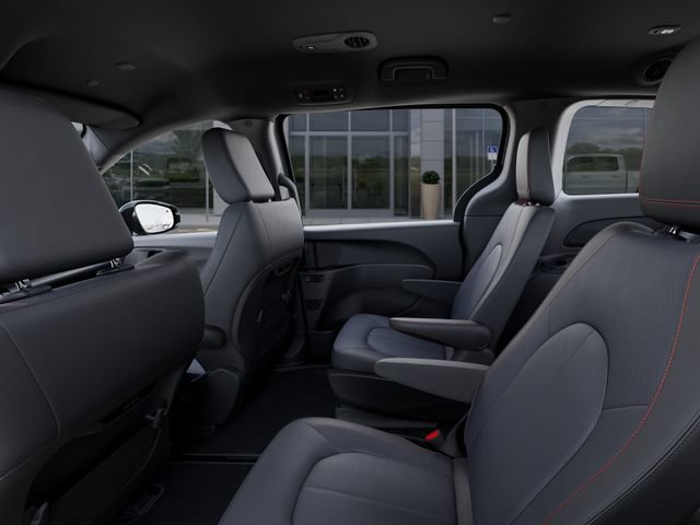 New 2027 Chrysler Pacifica Select AWD/4WD image 24