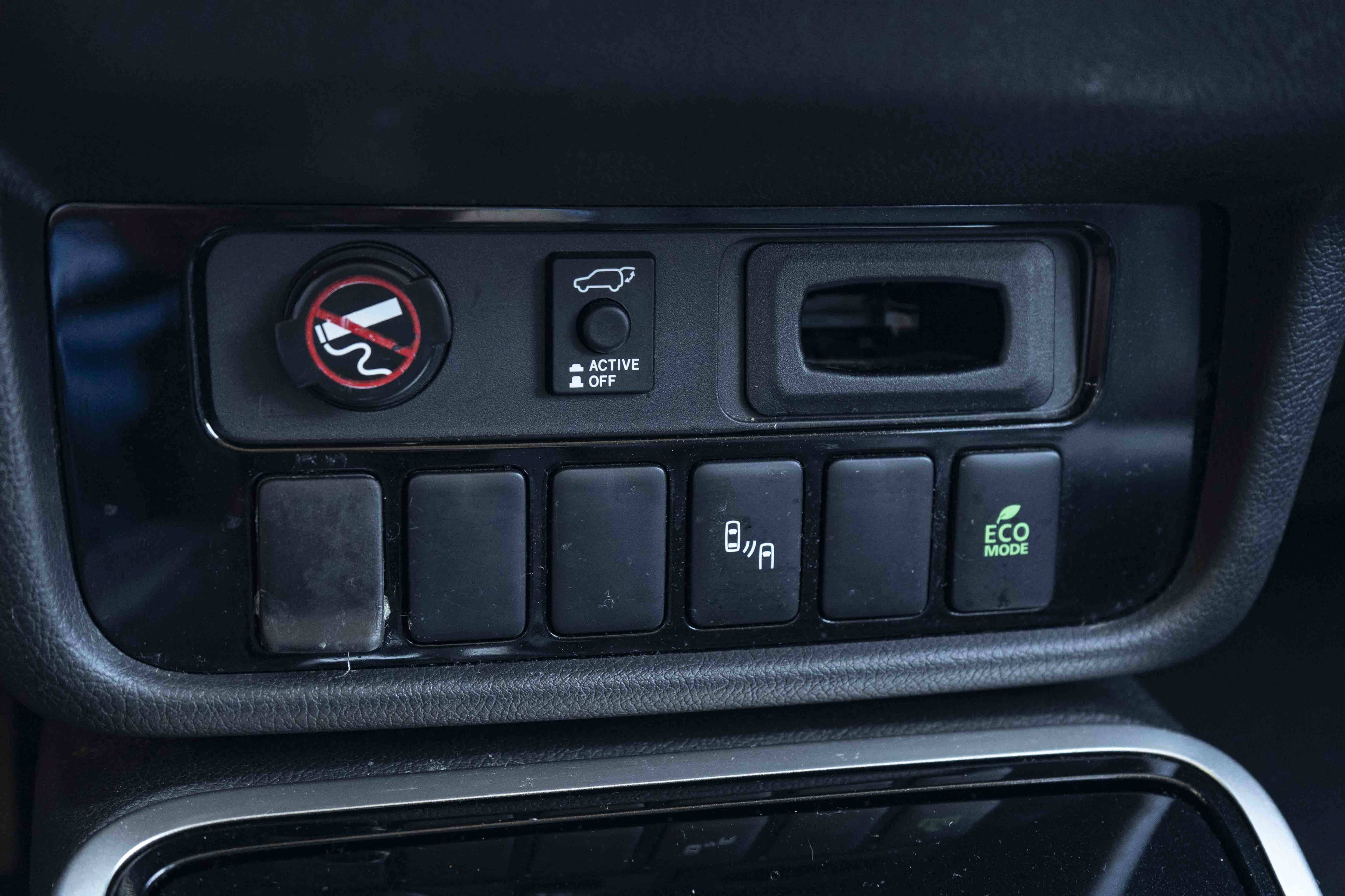 Used 2020 Mitsubishi Outlander SEL FWD image 33