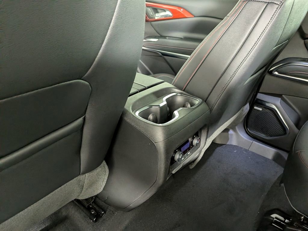 New 2026 Chevrolet Traverse Z71 w/ Enhanced Driving Package image 30