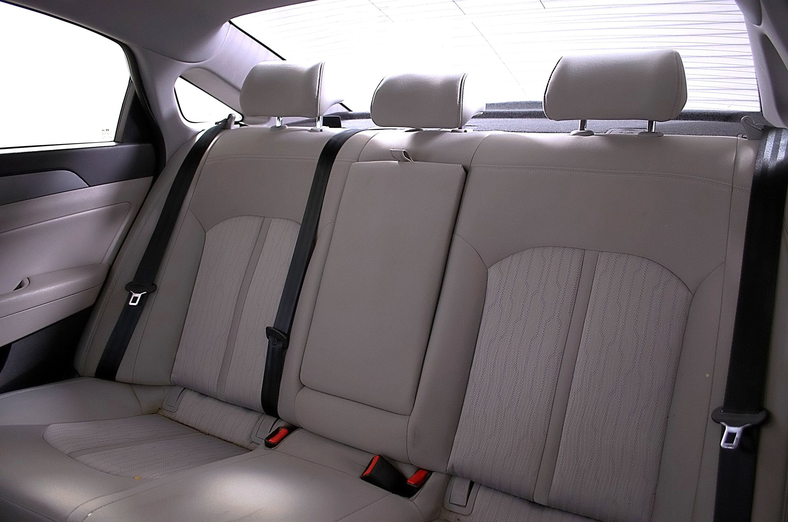 Used 2018 Hyundai Sonata SE image 16