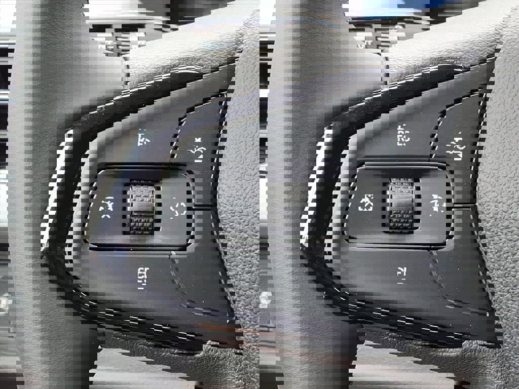 New 2027 Chevrolet Bolt RS w/ Technology Package image 23