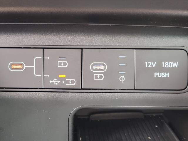 Used 2025 Hyundai Tucson SEL AWD/4WD image 29