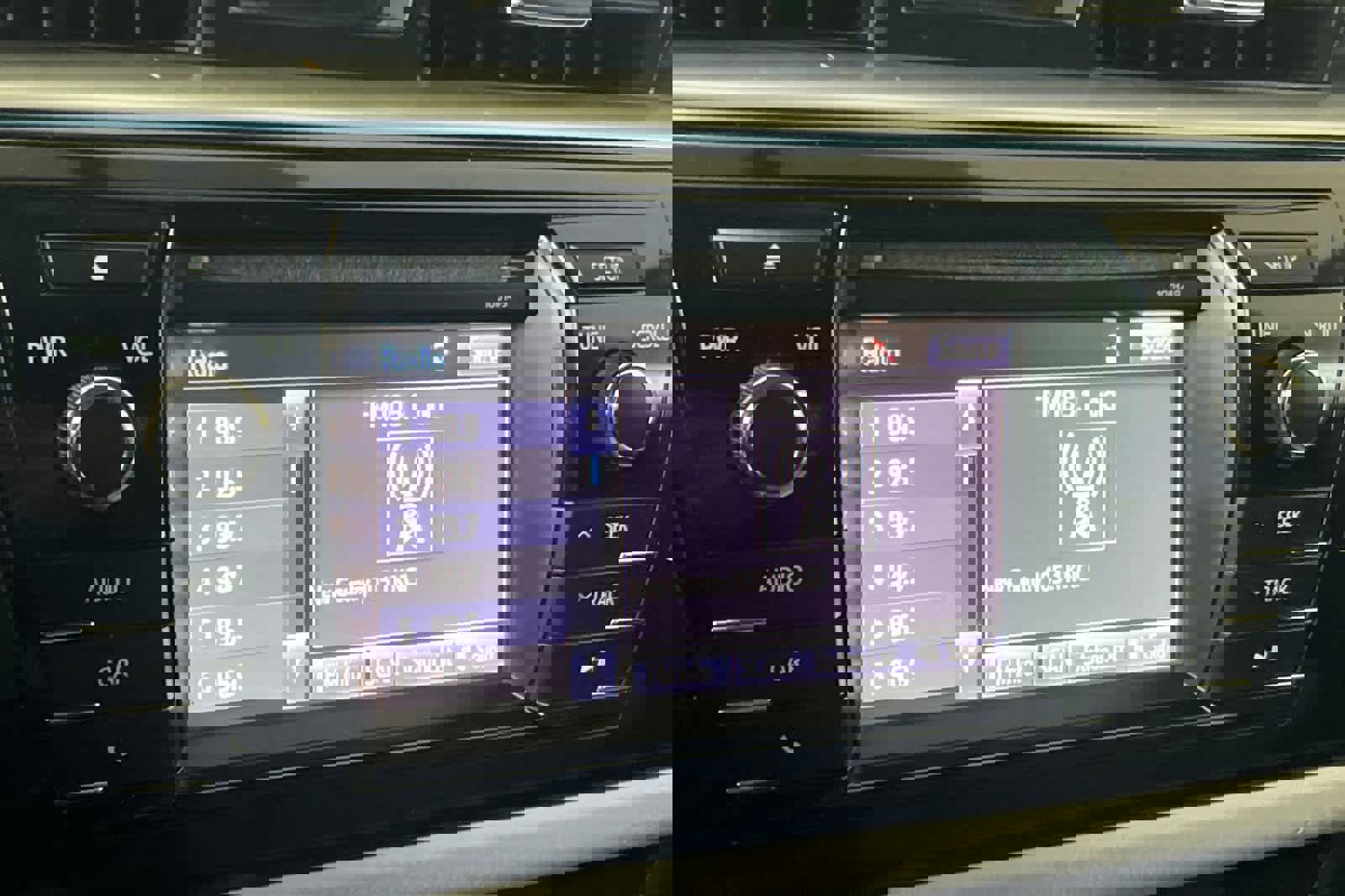 Used 2015 Toyota Corolla LE image 18