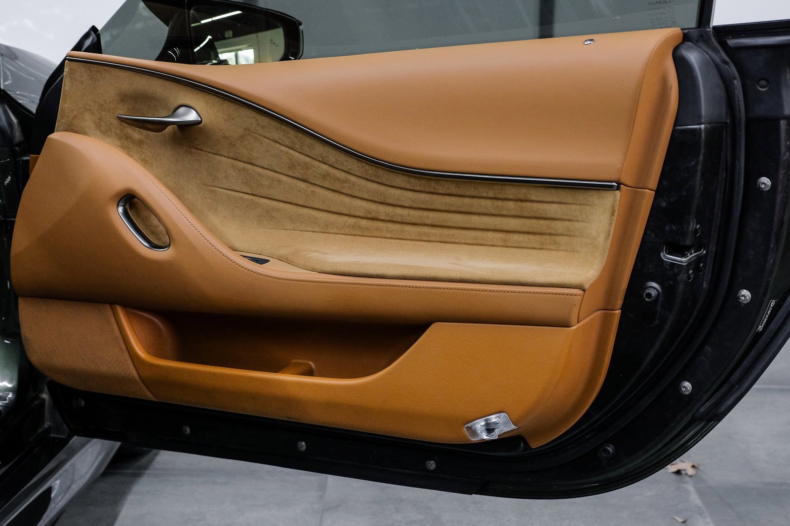 Used 2021 Lexus LC 500 Coupe w/ Performance Package image 50