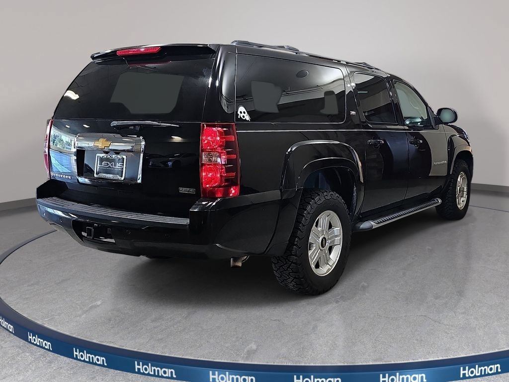Used 2012 Chevrolet Suburban LT w/ Suspension Package, Off-Road AWD/4WD image 6