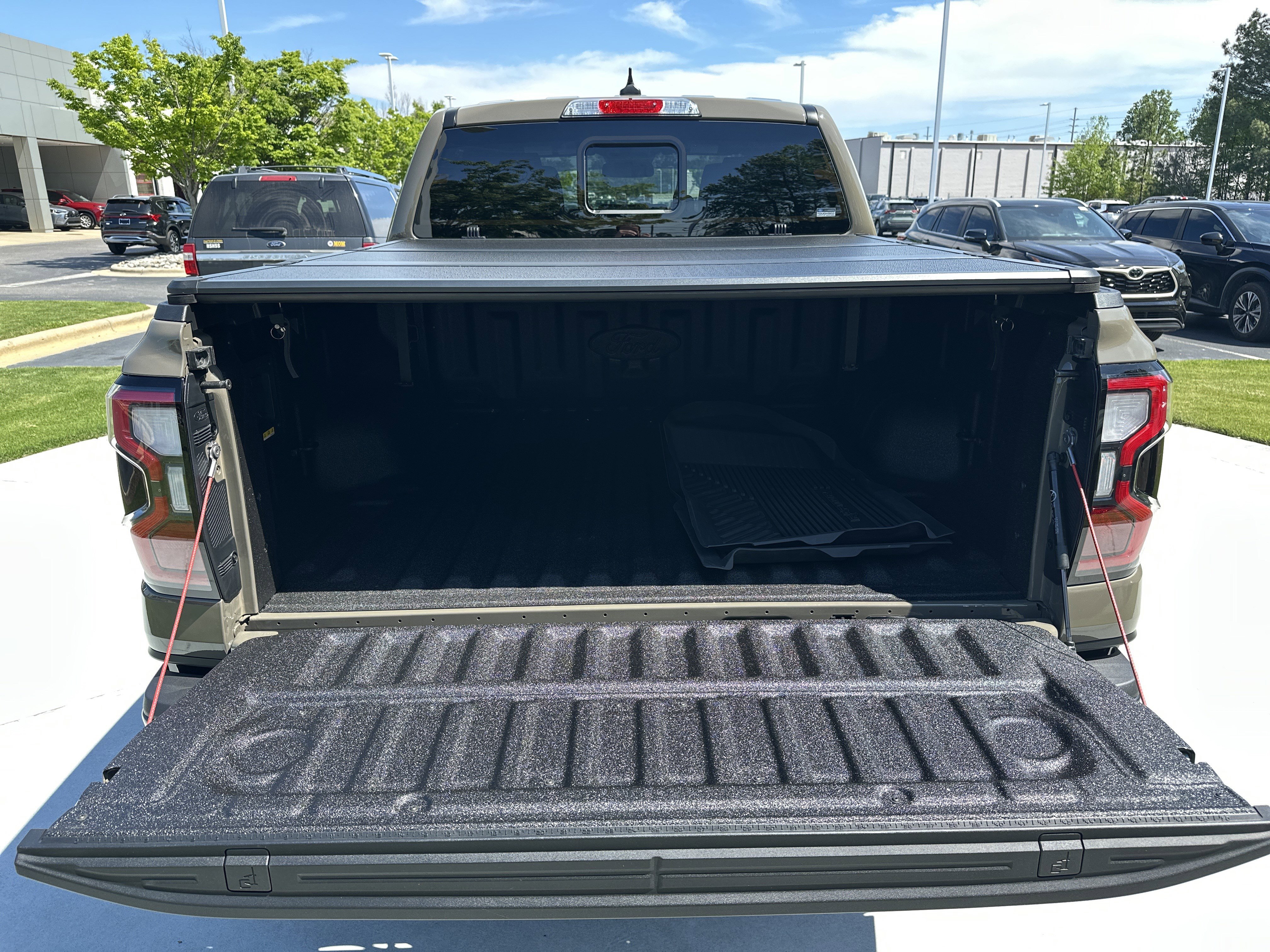 Used 2025 Ford Ranger Raptor image 32