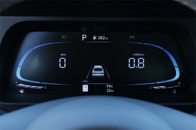 Certified 2026 Hyundai Elantra Sport image 12