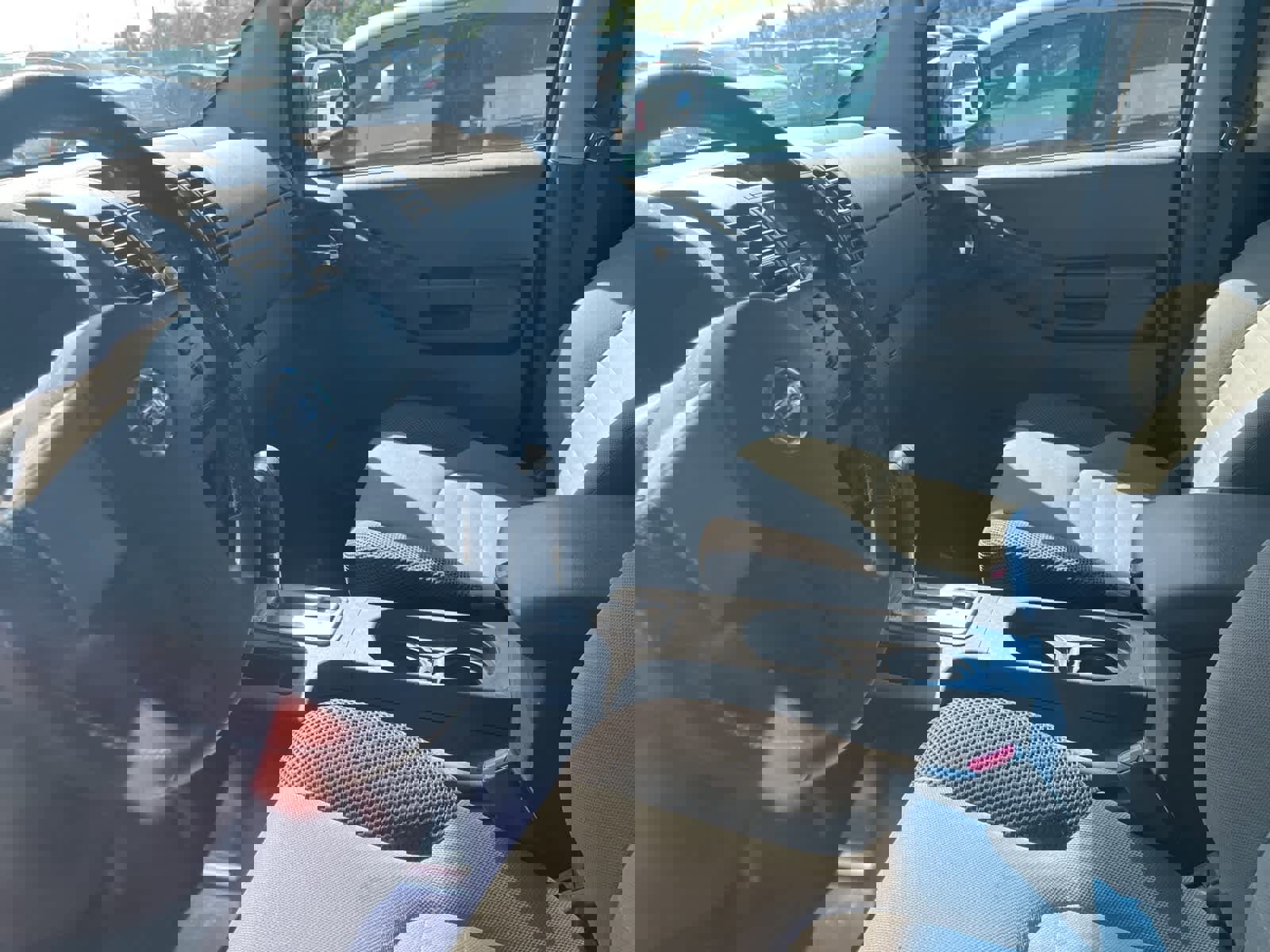 Used 2005 Nissan Xterra S w/ (P01) Power Pkg image 25