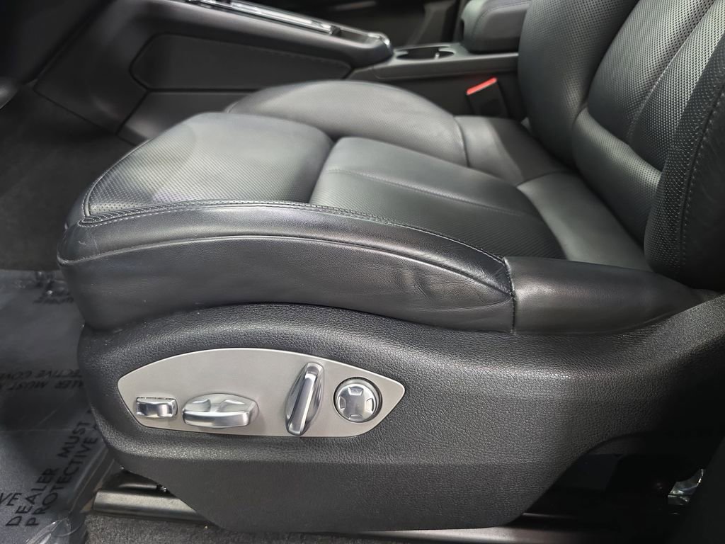 Used 2023 Porsche Macan S image 23