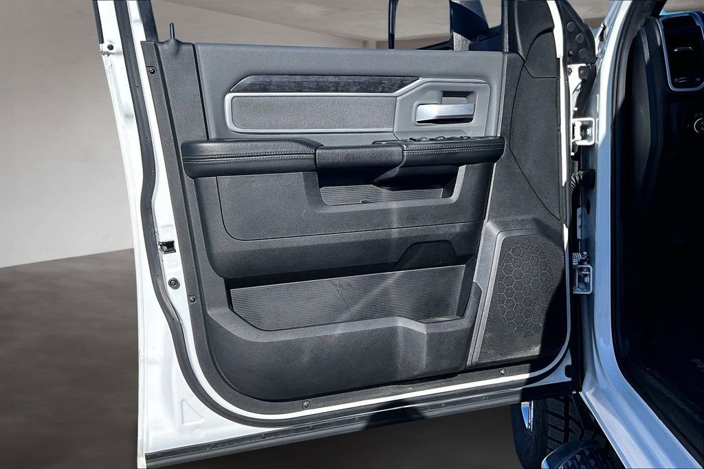 Used 2023 RAM 2500 Big Horn w/ Level 1 Equipment Group image 21