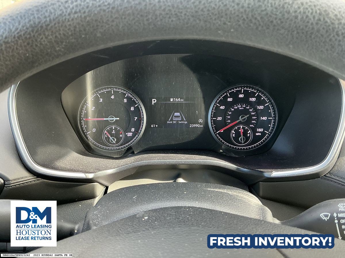 Used 2023 Hyundai Santa Fe SE w/ Cargo Package image 11