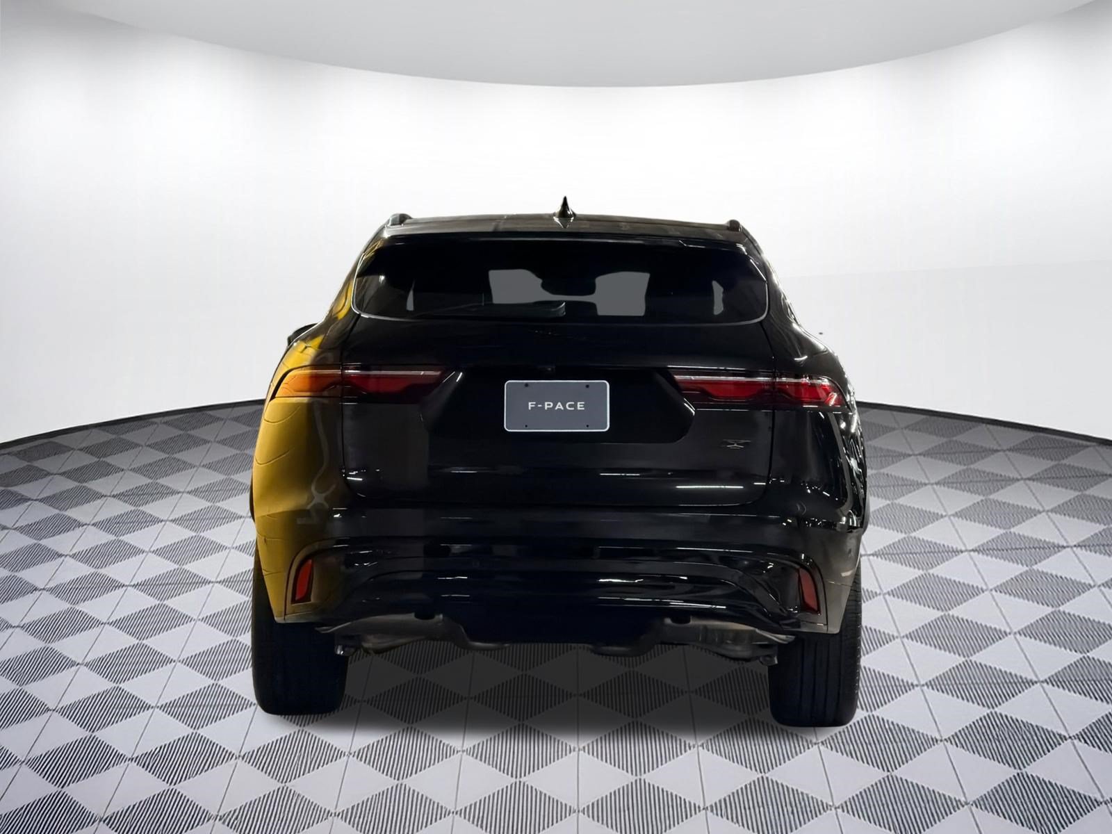 New 2026 Jaguar F-PACE R-Dynamic S AWD/4WD image 10