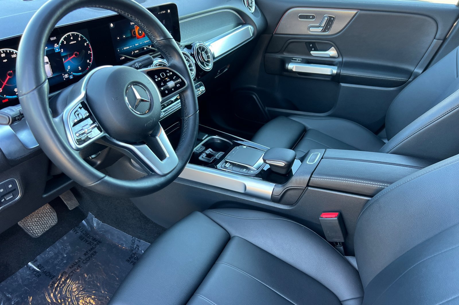 Certified 2023 Mercedes-Benz GLB 250 4MATIC image 14