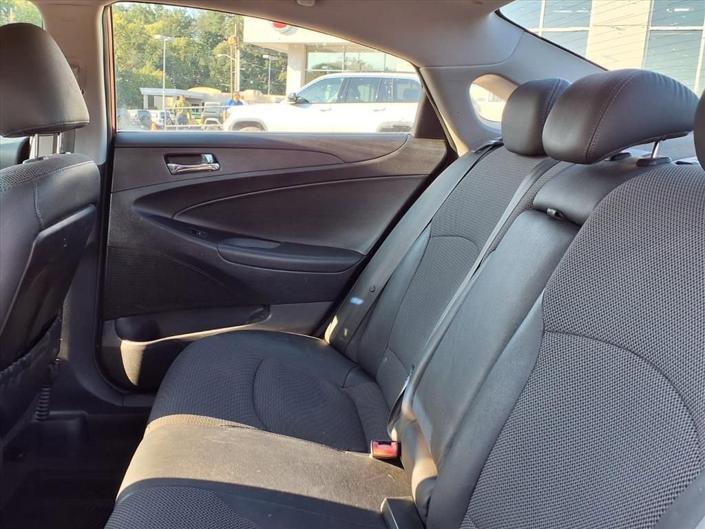 Used 2011 Hyundai Sonata SE image 30