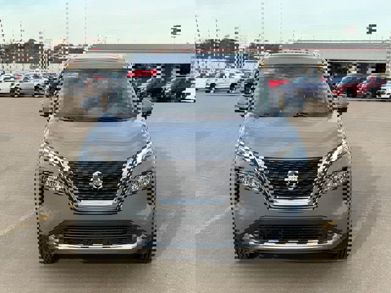 Certified 2021 Nissan Rogue Platinum image 2