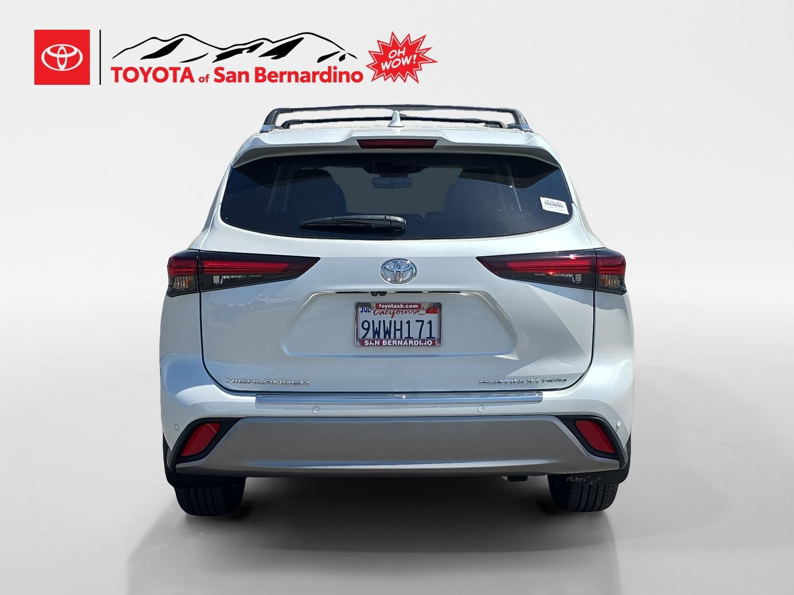 Certified 2025 Toyota Highlander Platinum AWD/4WD image 4