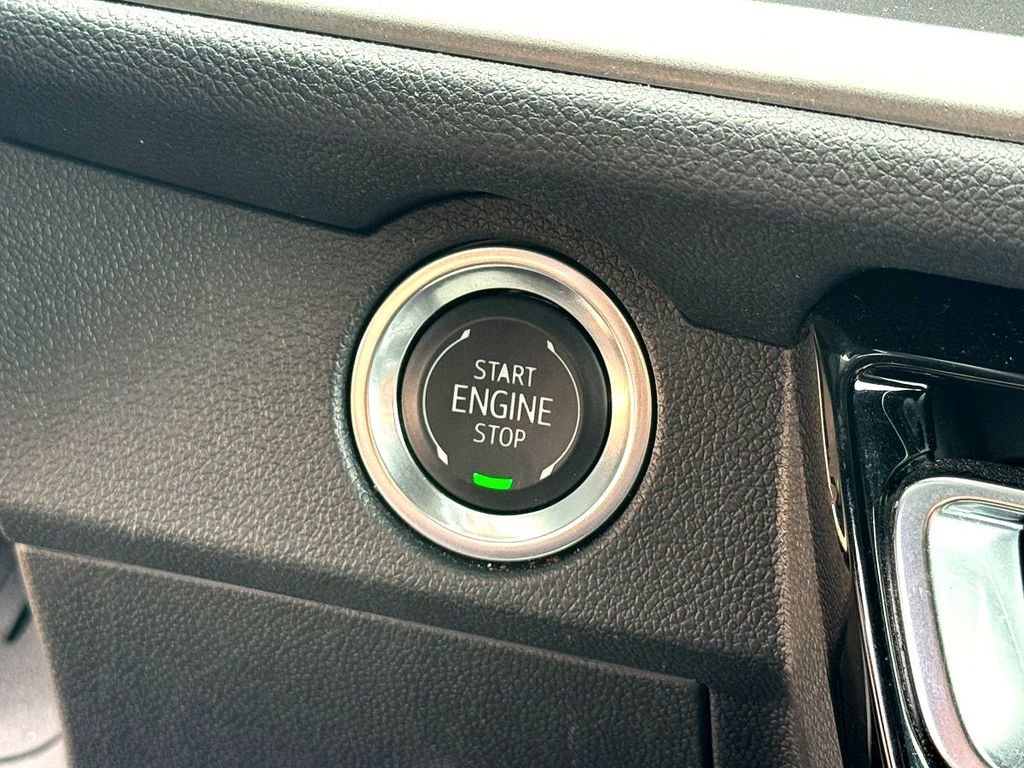 Used 2024 Chevrolet Traverse LS w/ Midnight/Sport Edition FWD image 20