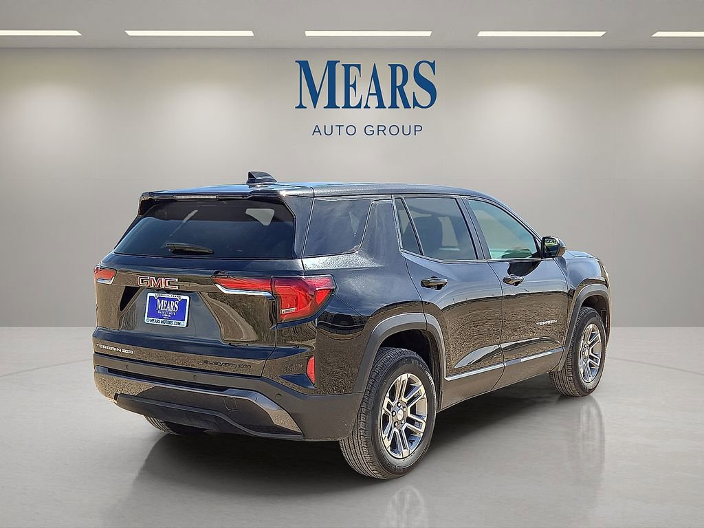 Used 2025 GMC Terrain Elevation image 5