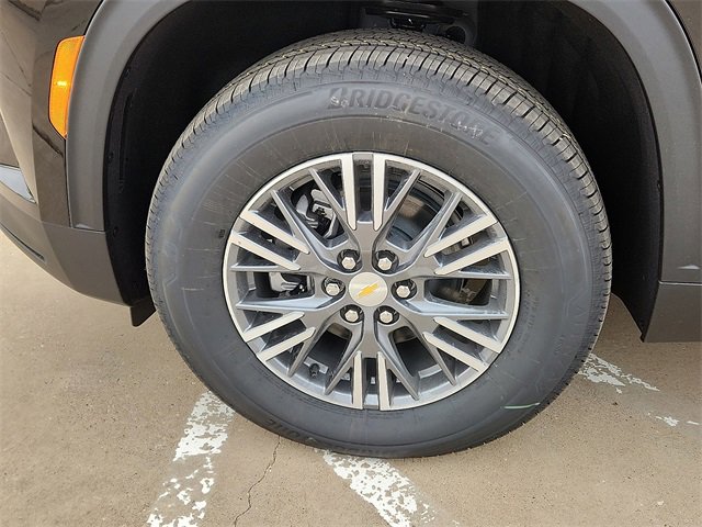 New 2026 Chevrolet Traverse LT w/ Driver Confidence Package image 7