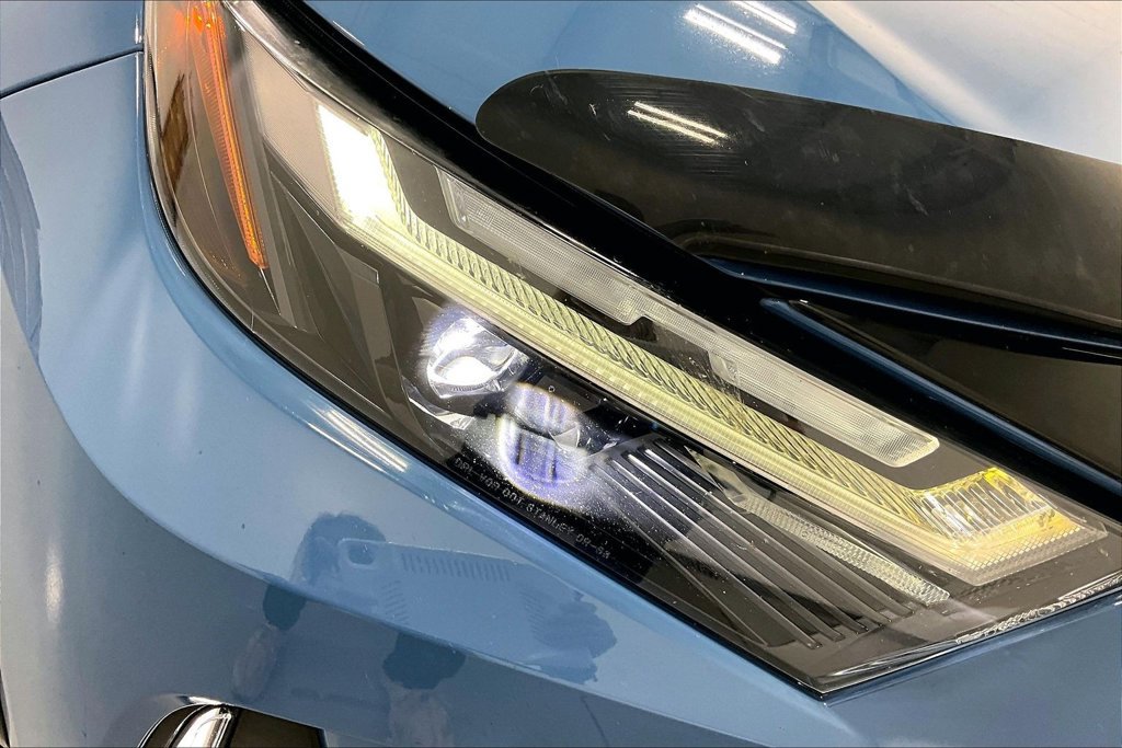 Used 2022 Toyota RAV4 XSE AWD/4WD image 35