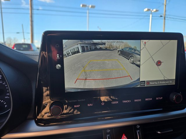 Used 2024 Kia Forte GT-Line w/ GT-Line Premium Package image 12