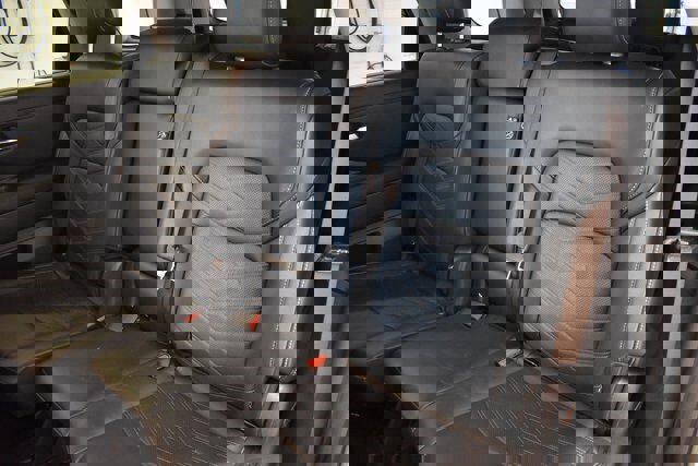 Used 2024 Nissan Pathfinder Platinum w/ Cargo Package image 7