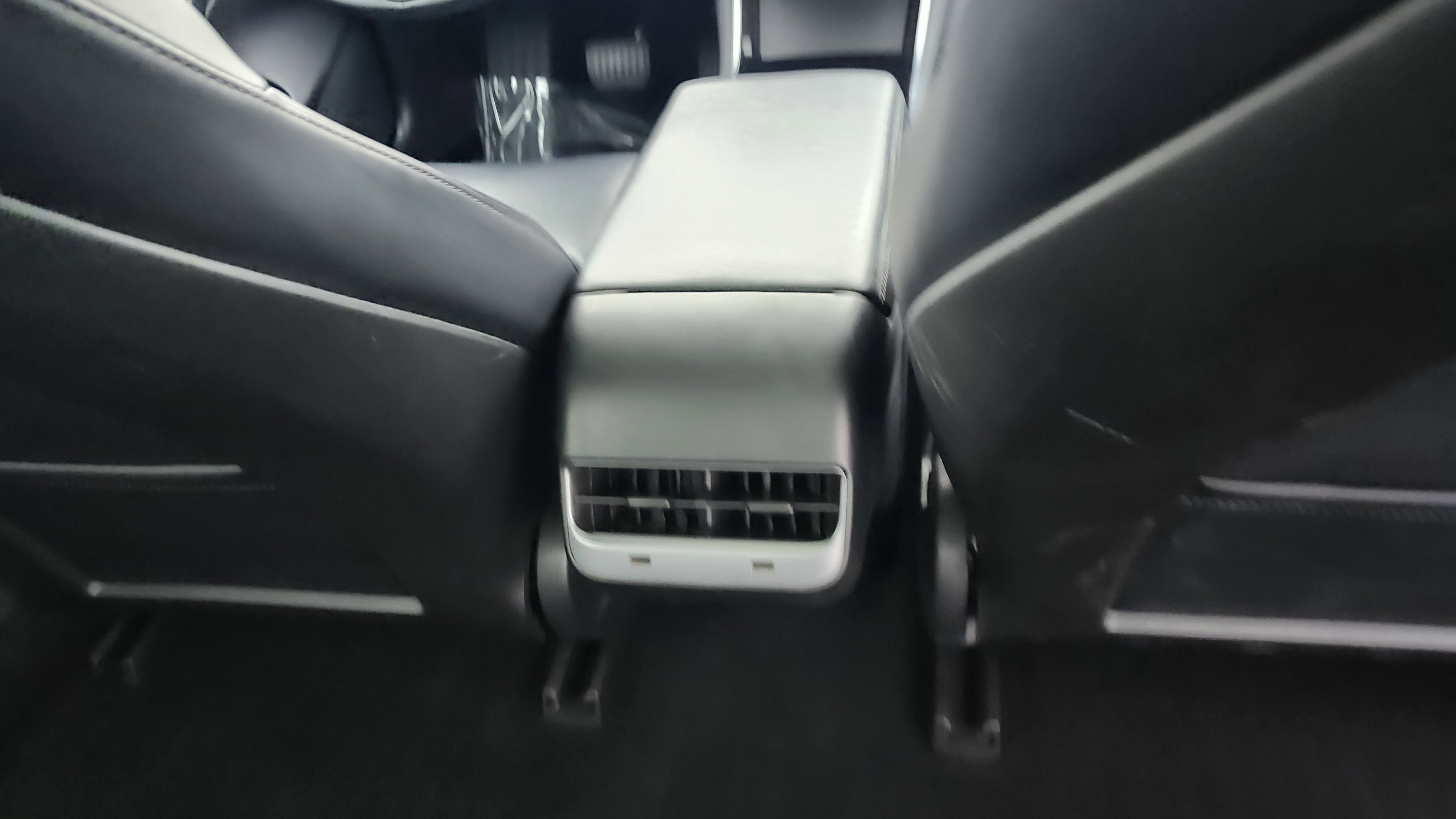 Used 2019 Tesla Model 3 Standard Range Plus image 14