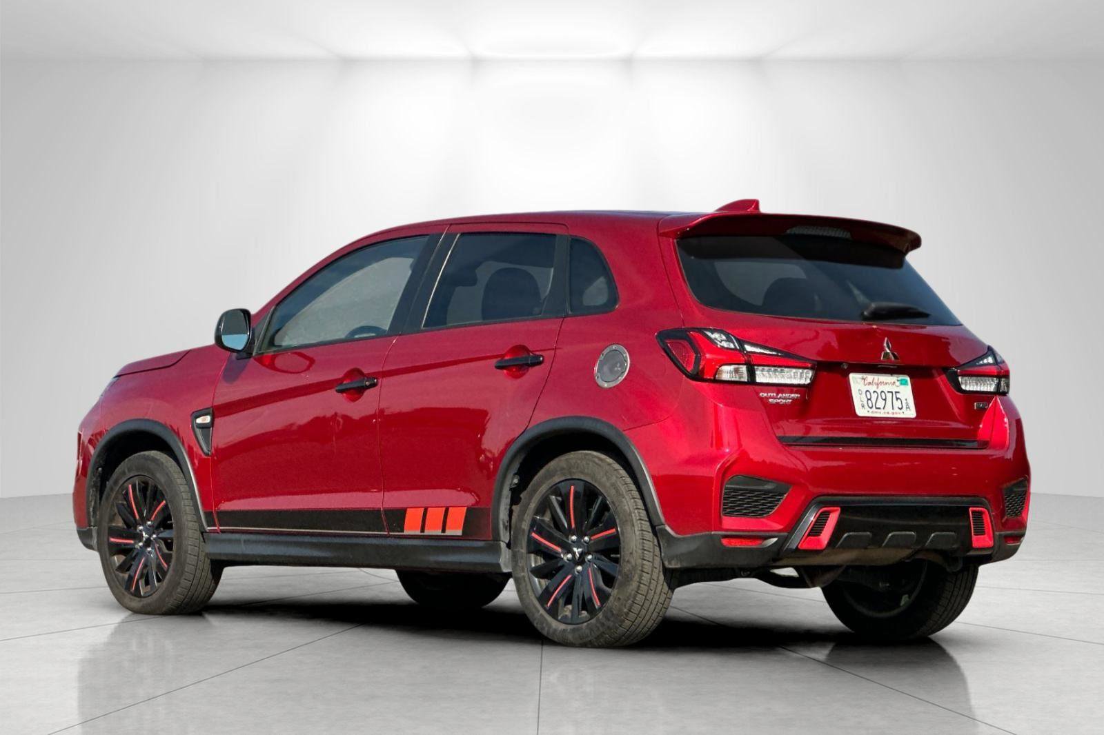 Used 2021 Mitsubishi Outlander Sport Black Edition image 5