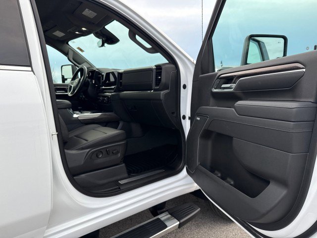 Used 2024 Chevrolet Silverado 3500 LTZ w/ LTZ Convenience Package RWD image 28