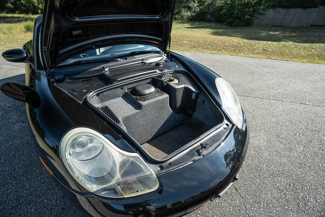 Used 2000 Porsche 911 Carrera 4 AWD/4WD image 56