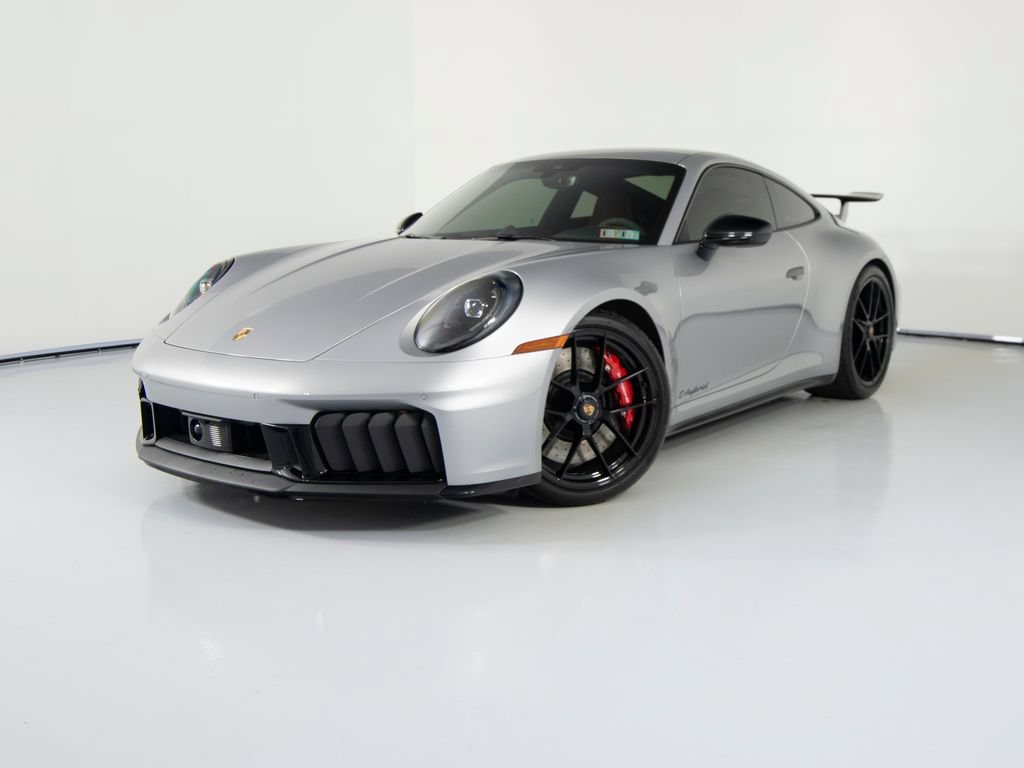 Certified 2026 Porsche 911 Carrera GTS RWD image 6