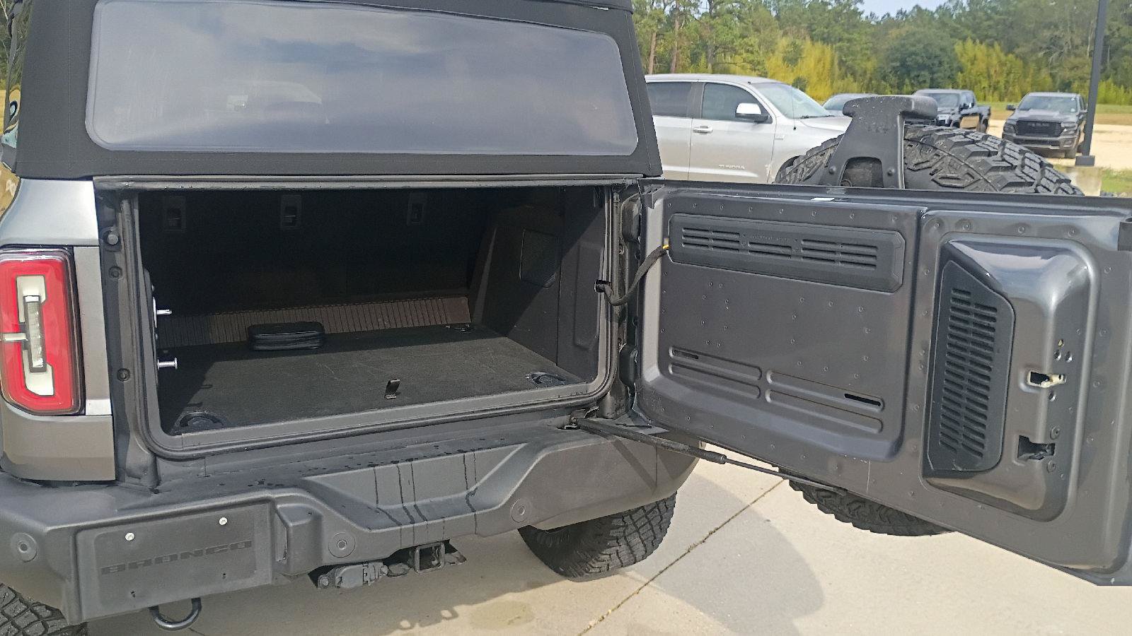 Used 2023 Ford Bronco Wildtrak AWD/4WD image 16