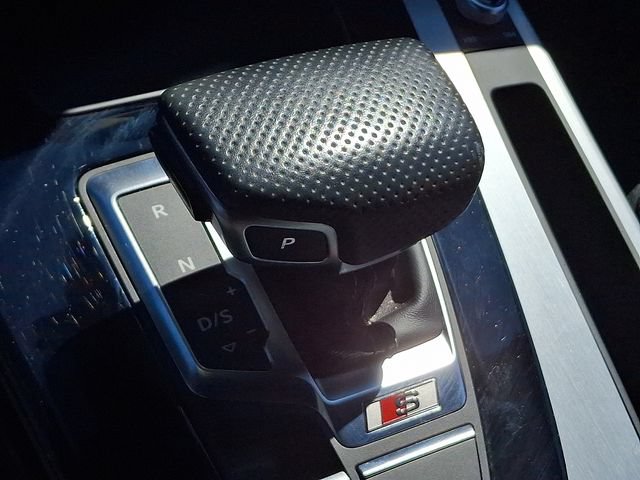 Used 2021 Audi SQ5 Premium w/ Convenience Package AWD/4WD image 10