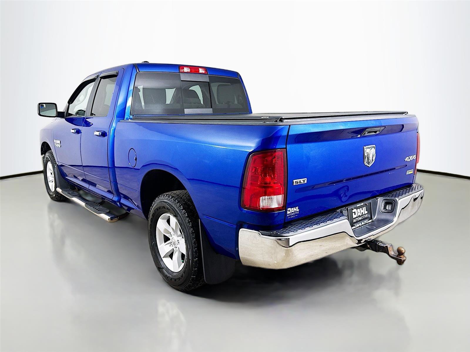 Used 2017 RAM 1500 Classic SLT image 10