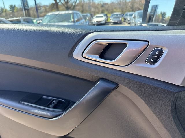 Used 2023 Ford Ranger XLT w/ Equipment Group 302A High AWD/4WD image 18