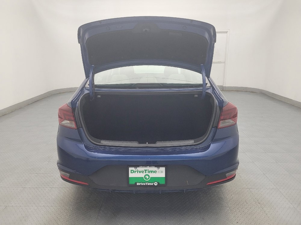 Used 2020 Hyundai Elantra SE image 29