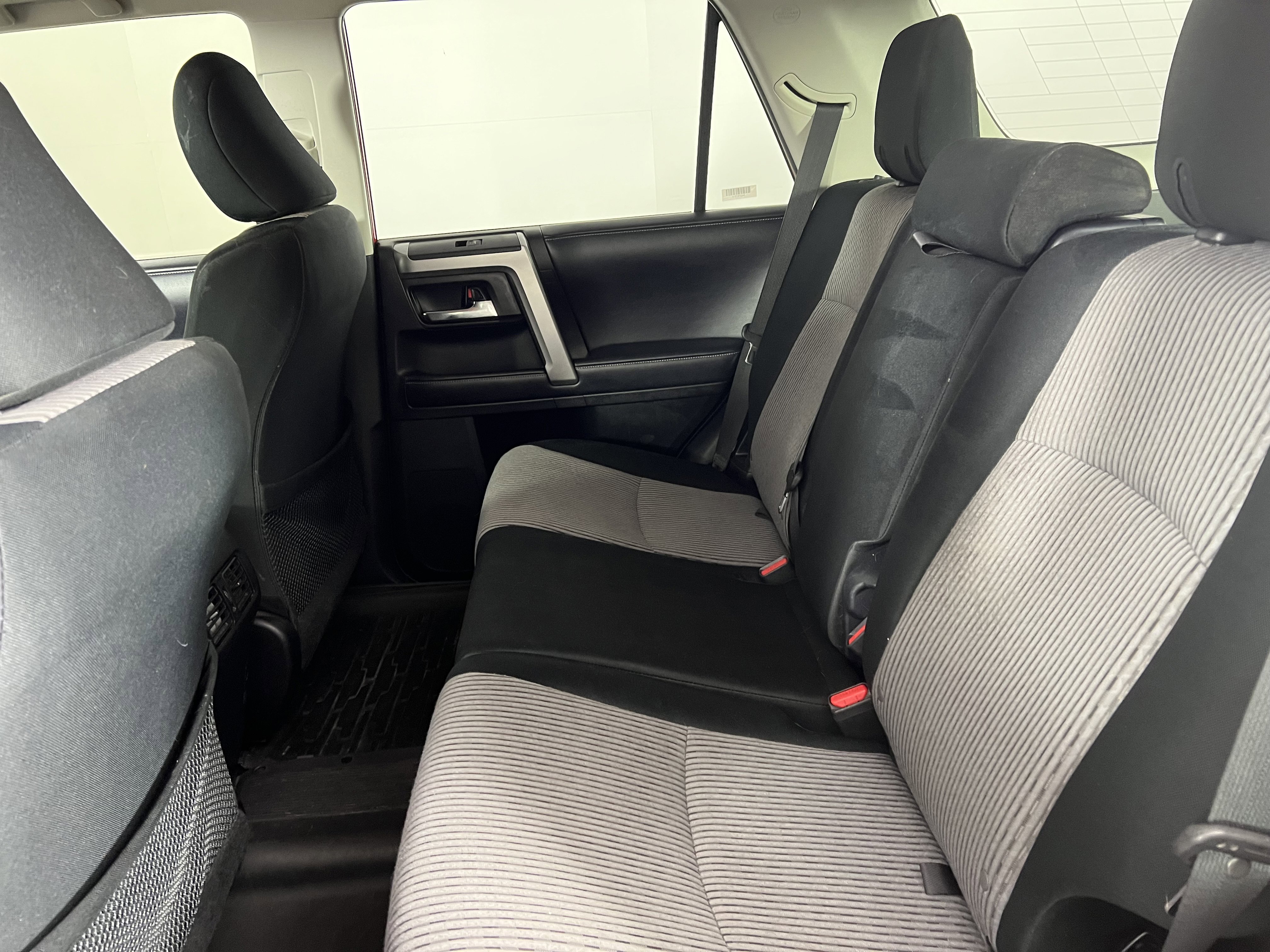 Used 2018 Toyota 4Runner SR5 image 17