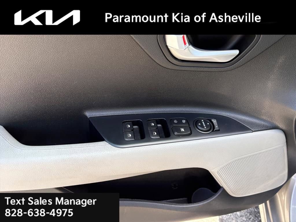 Used 2022 Kia Rio S w/ Technology Package FWD image 23