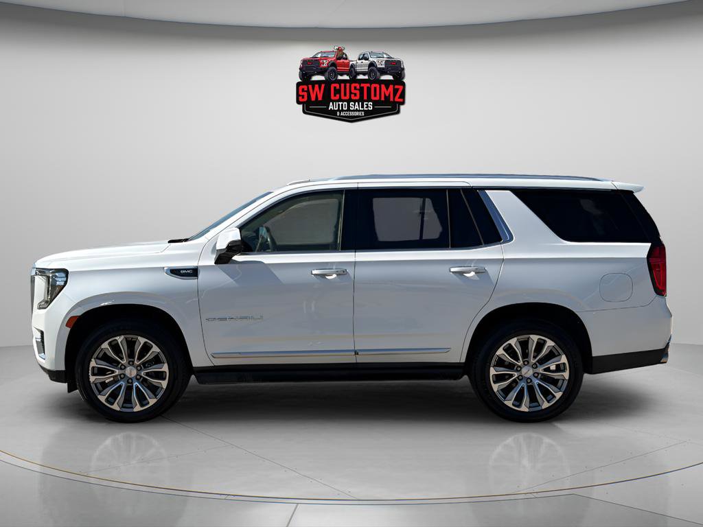 Used 2021 GMC Yukon Denali w/ Denali Premium Package image 4