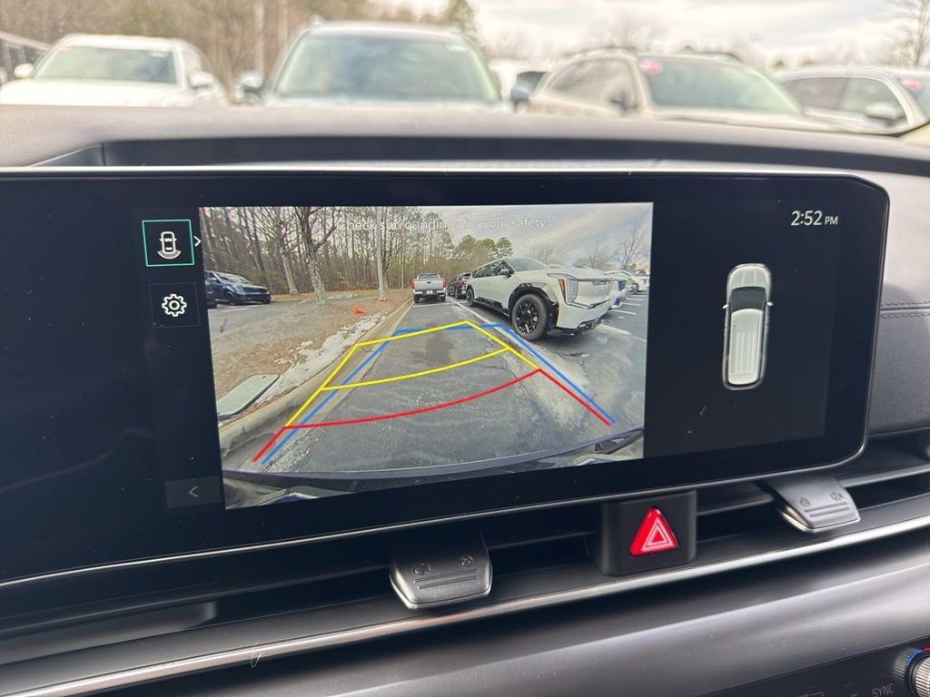 New 2026 Kia Carnival LXS image 4