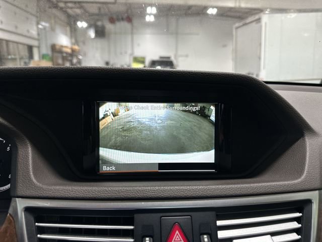 Used 2011 Mercedes-Benz E 550 Sedan image 28