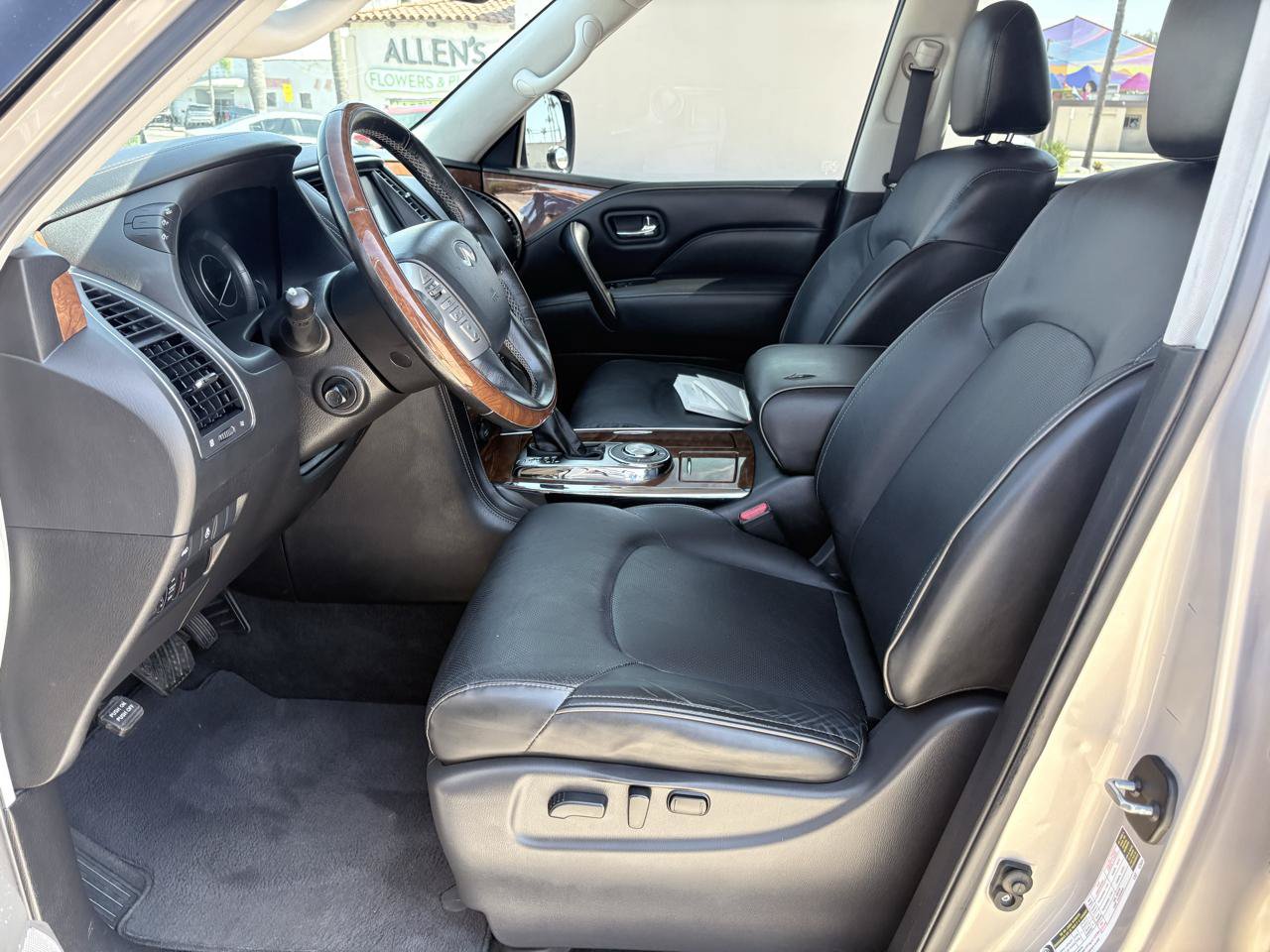 Used 2019 INFINITI QX80 Luxe RWD image 21