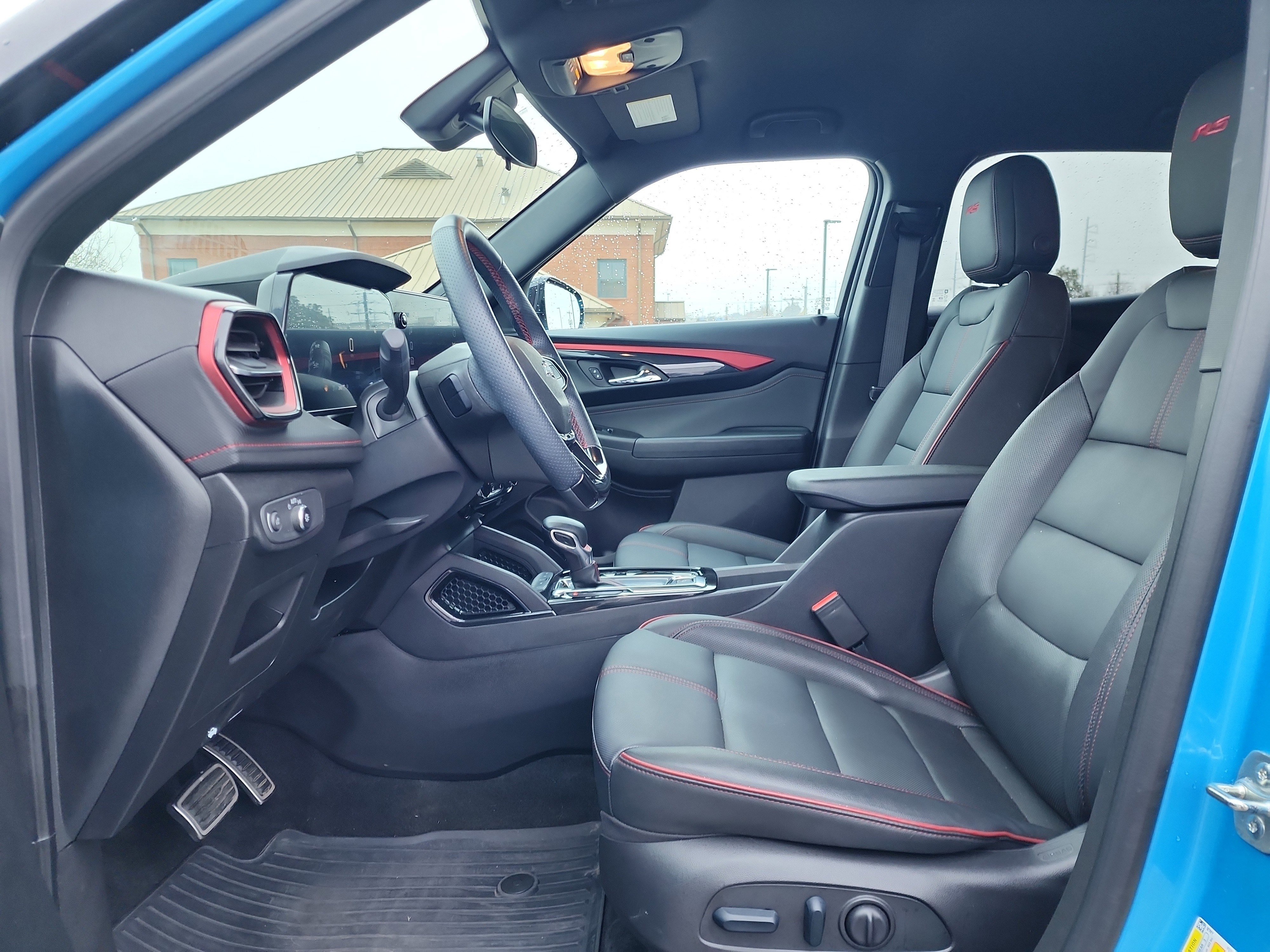 Used 2025 Chevrolet TrailBlazer RS w/ Driver Confidence Package image 10