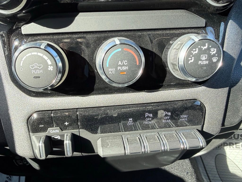 New 2026 RAM 1500 Express AWD/4WD image 20