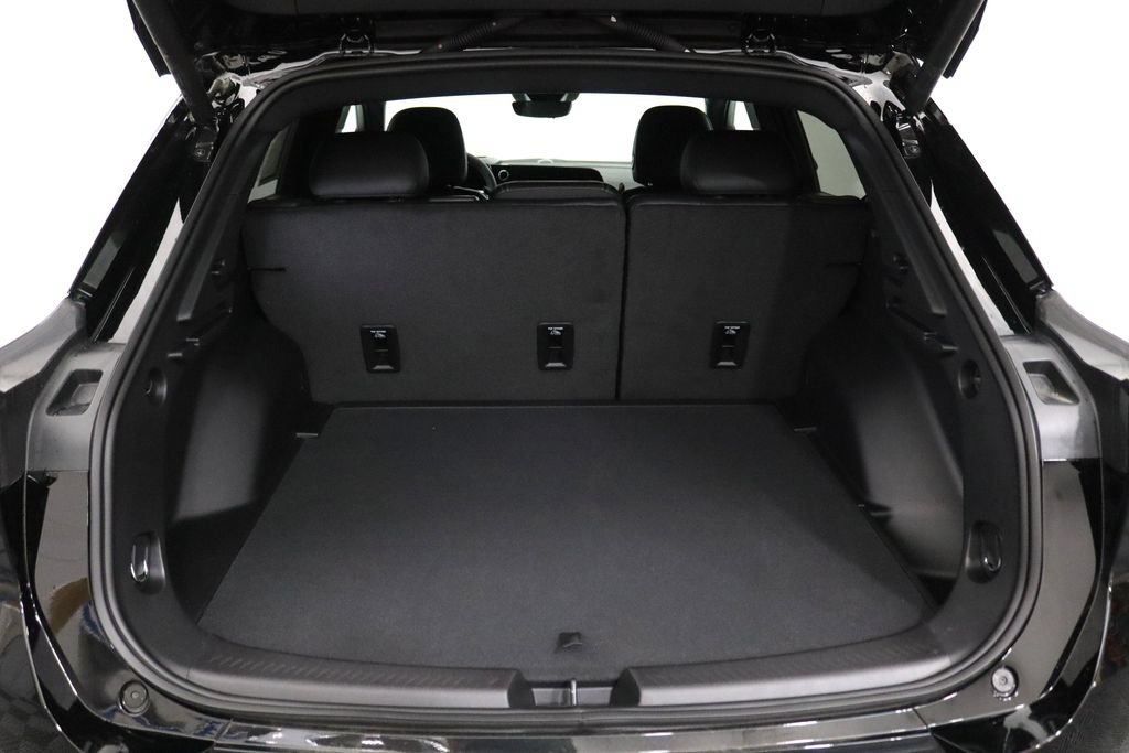 Certified 2026 Chevrolet Equinox EV LT w/ Convenience Package II FWD image 33