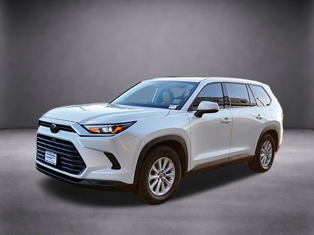 Used 2025 Toyota Grand Highlander FWD image 9
