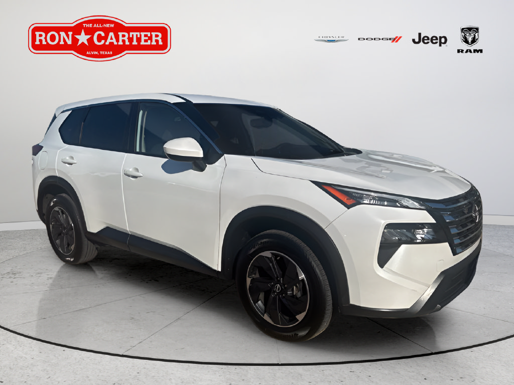 Used 2024 Nissan Rogue SV