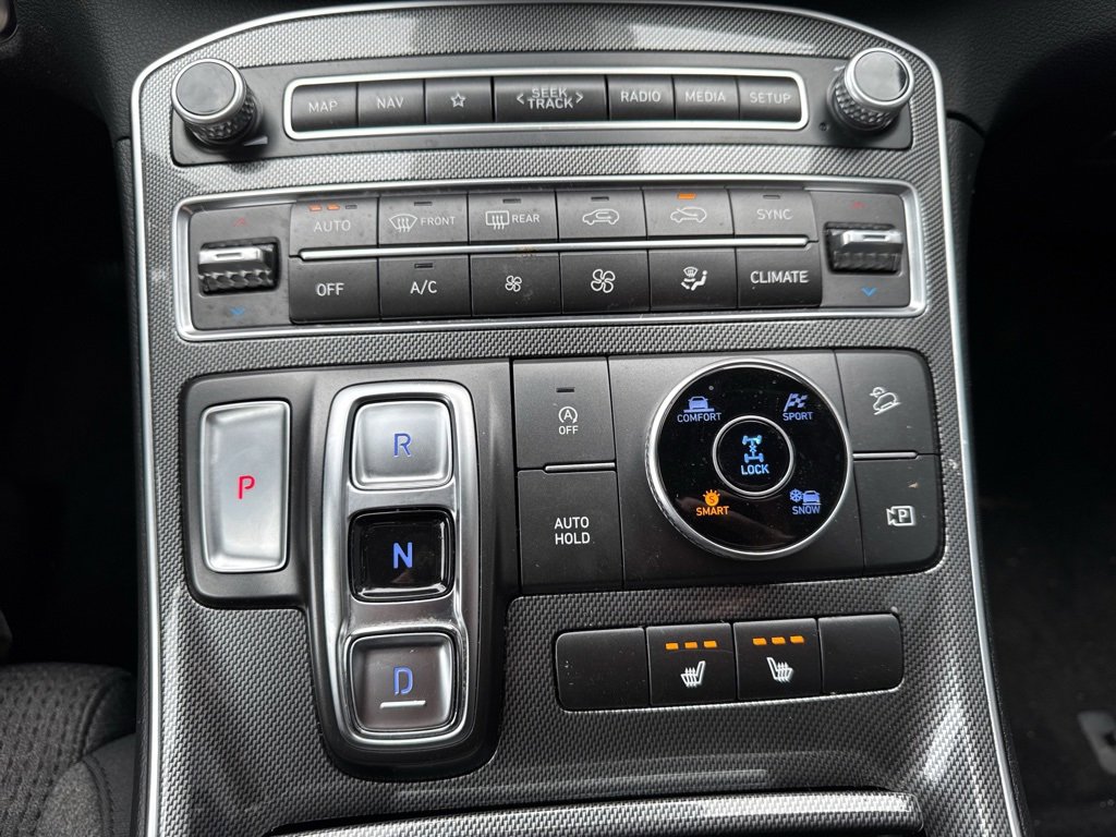 Used 2023 Hyundai Santa Fe SEL image 5