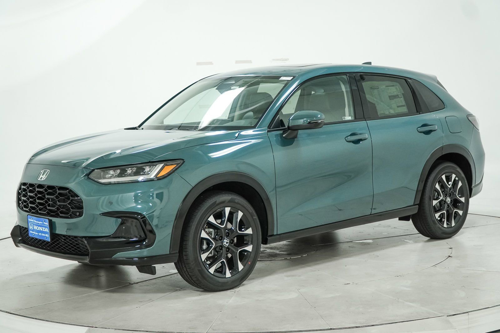 New 2026 Honda HR-V EX-L image 3